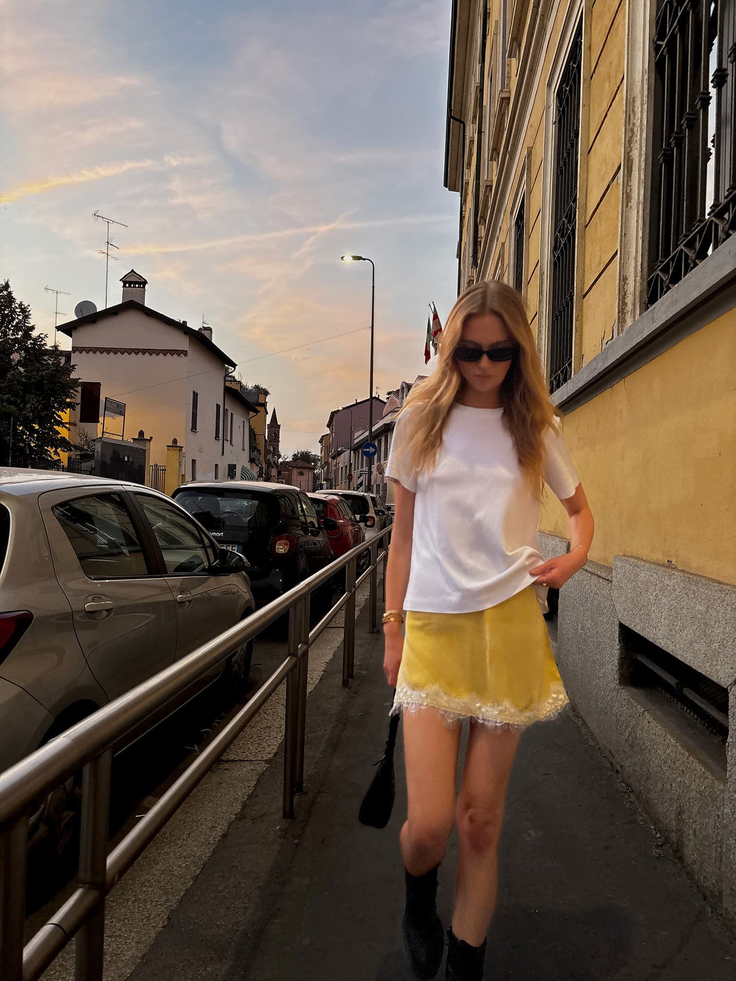 JOLIE LACE SKIRT
