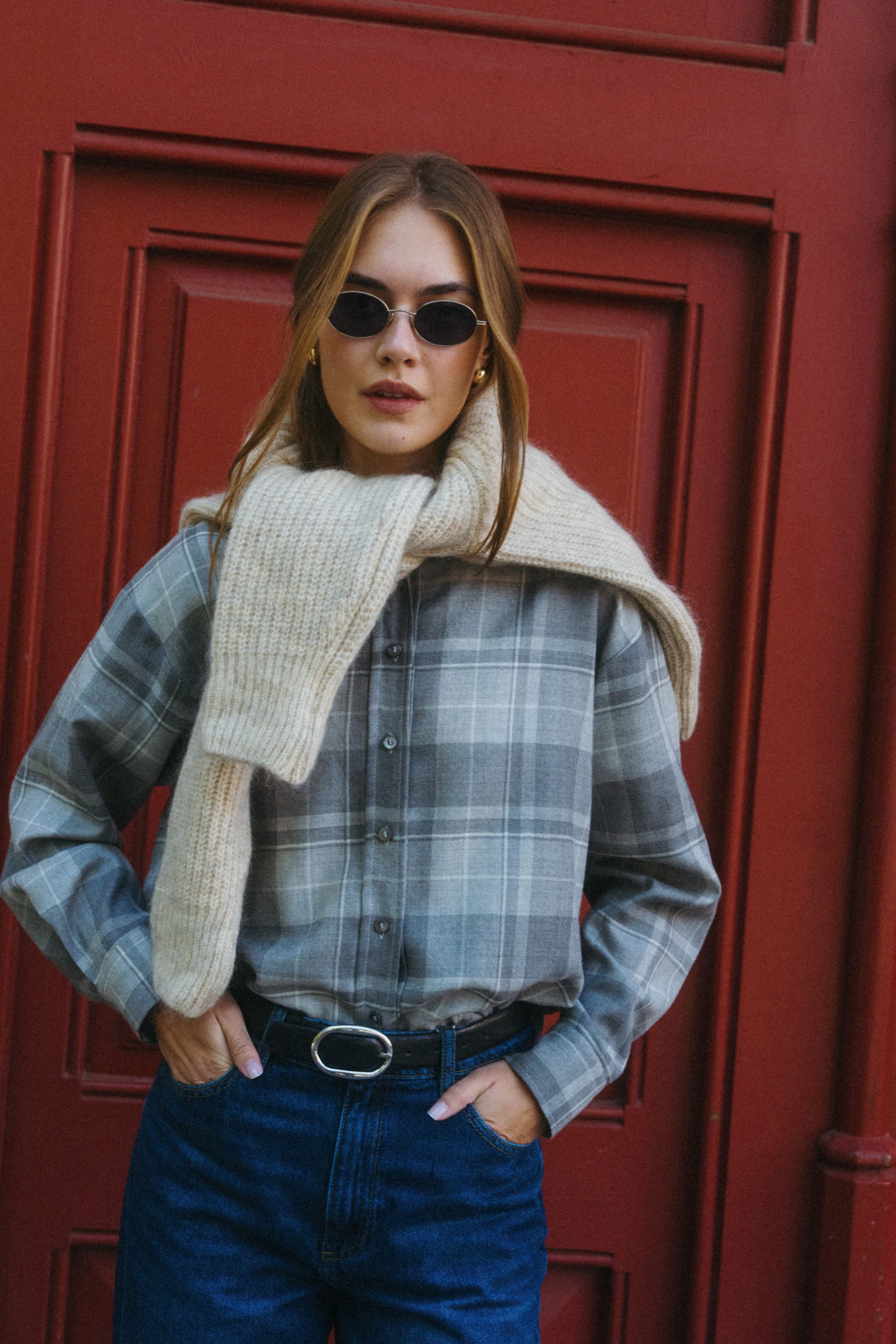 SWETER MUSE BEŻOWY