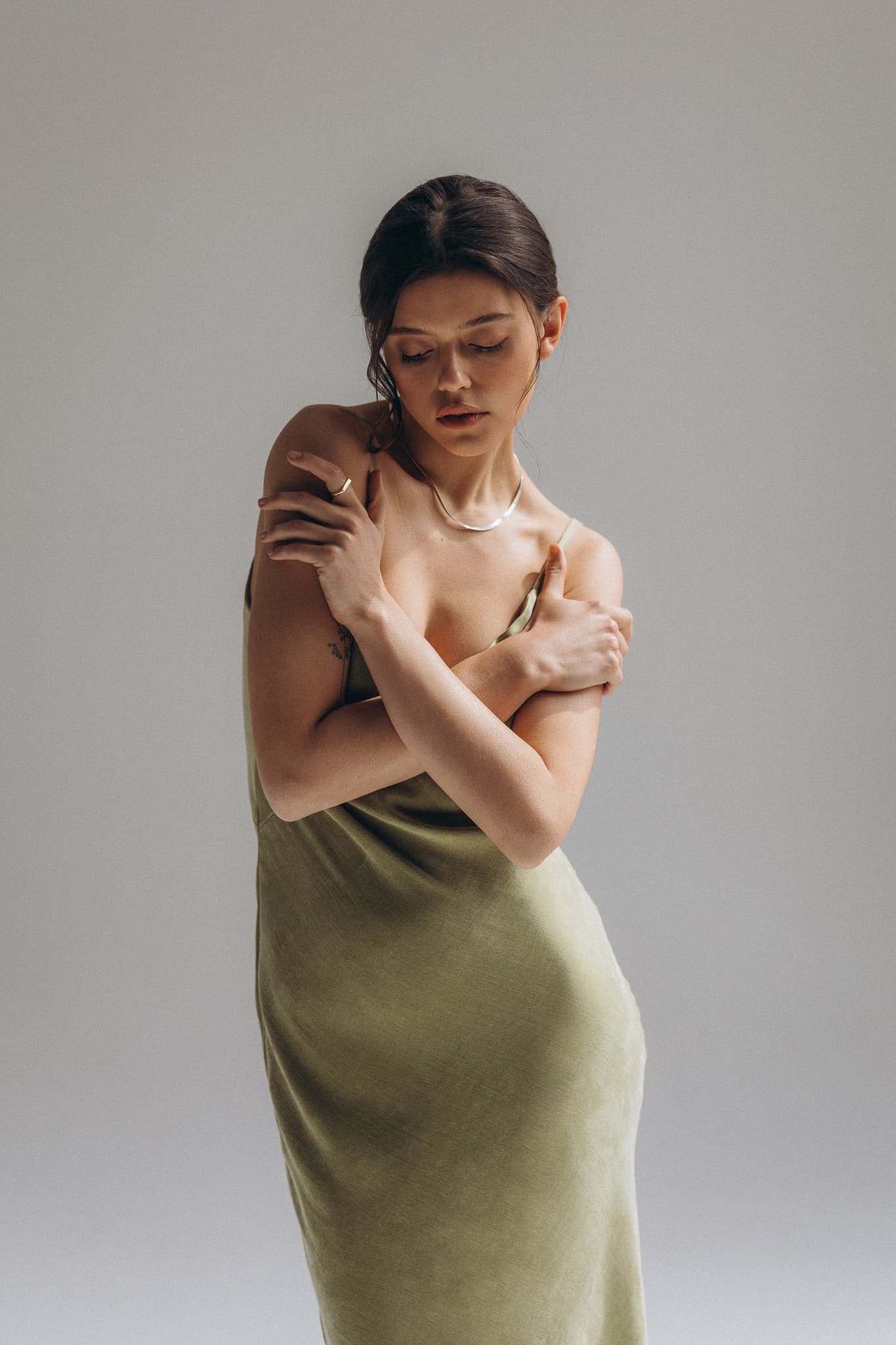 SUKIENKA RAYA OLIVE