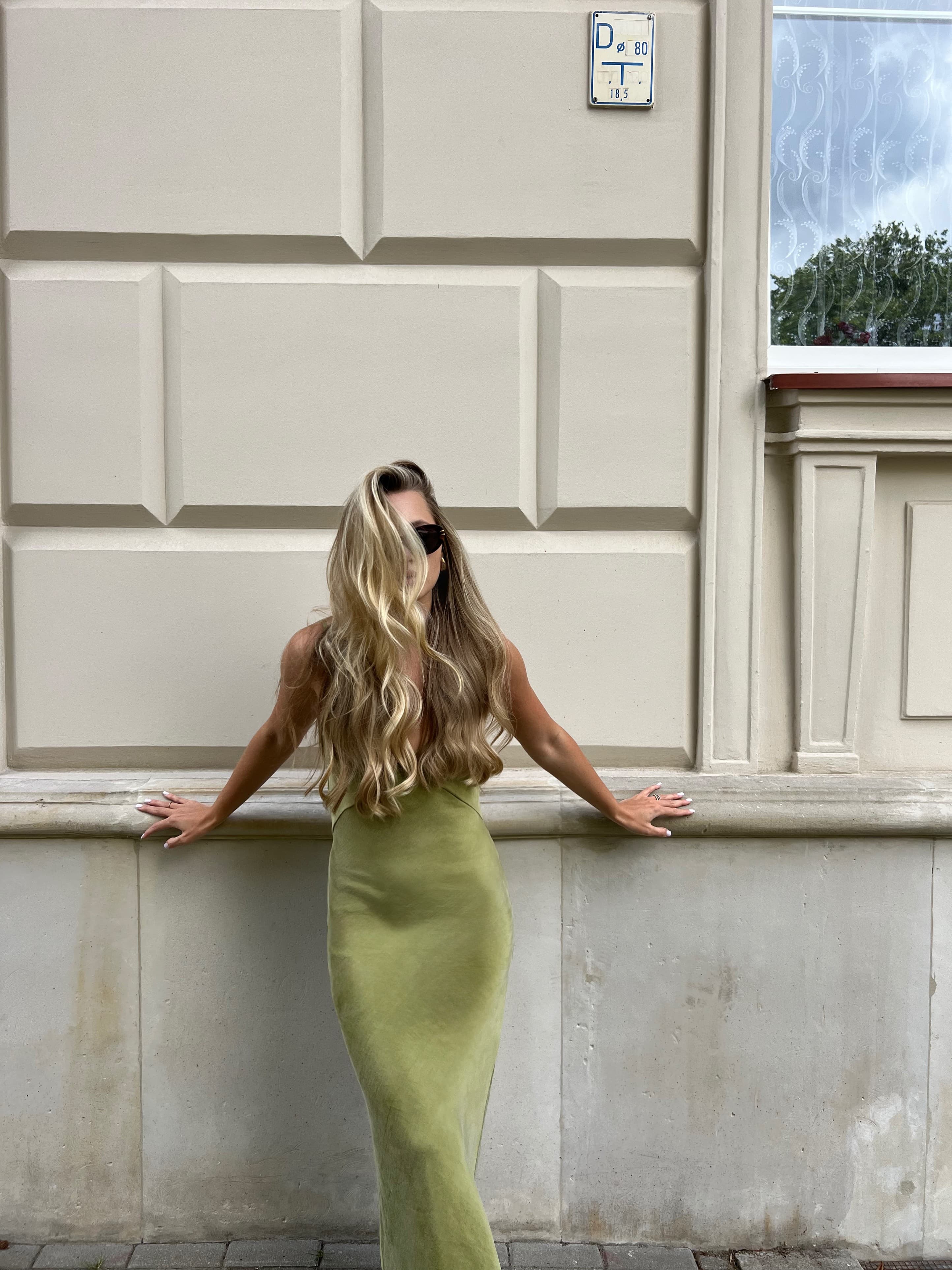 SUKIENKA RAYA OLIVE