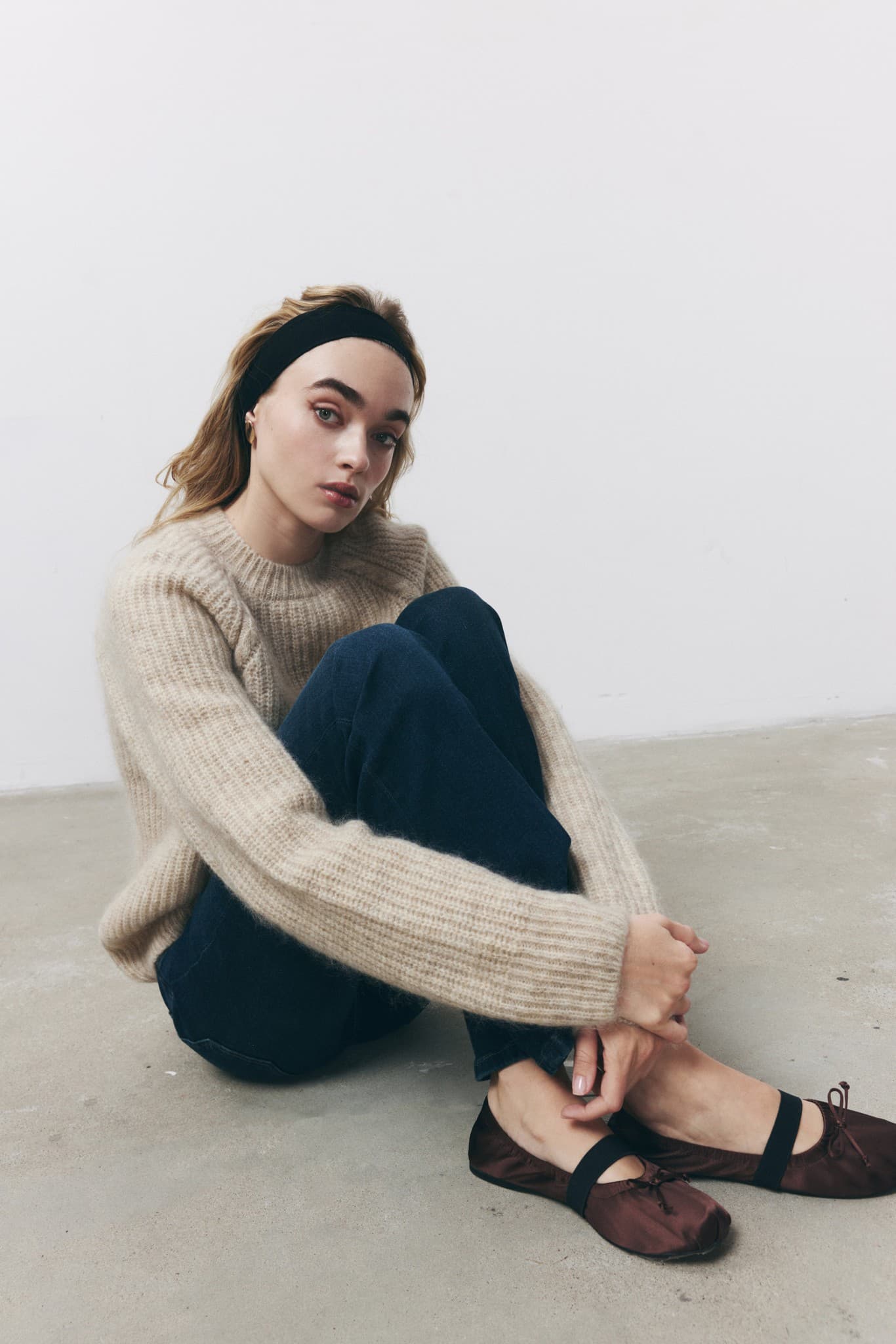 SWETER MUSE BEŻOWY